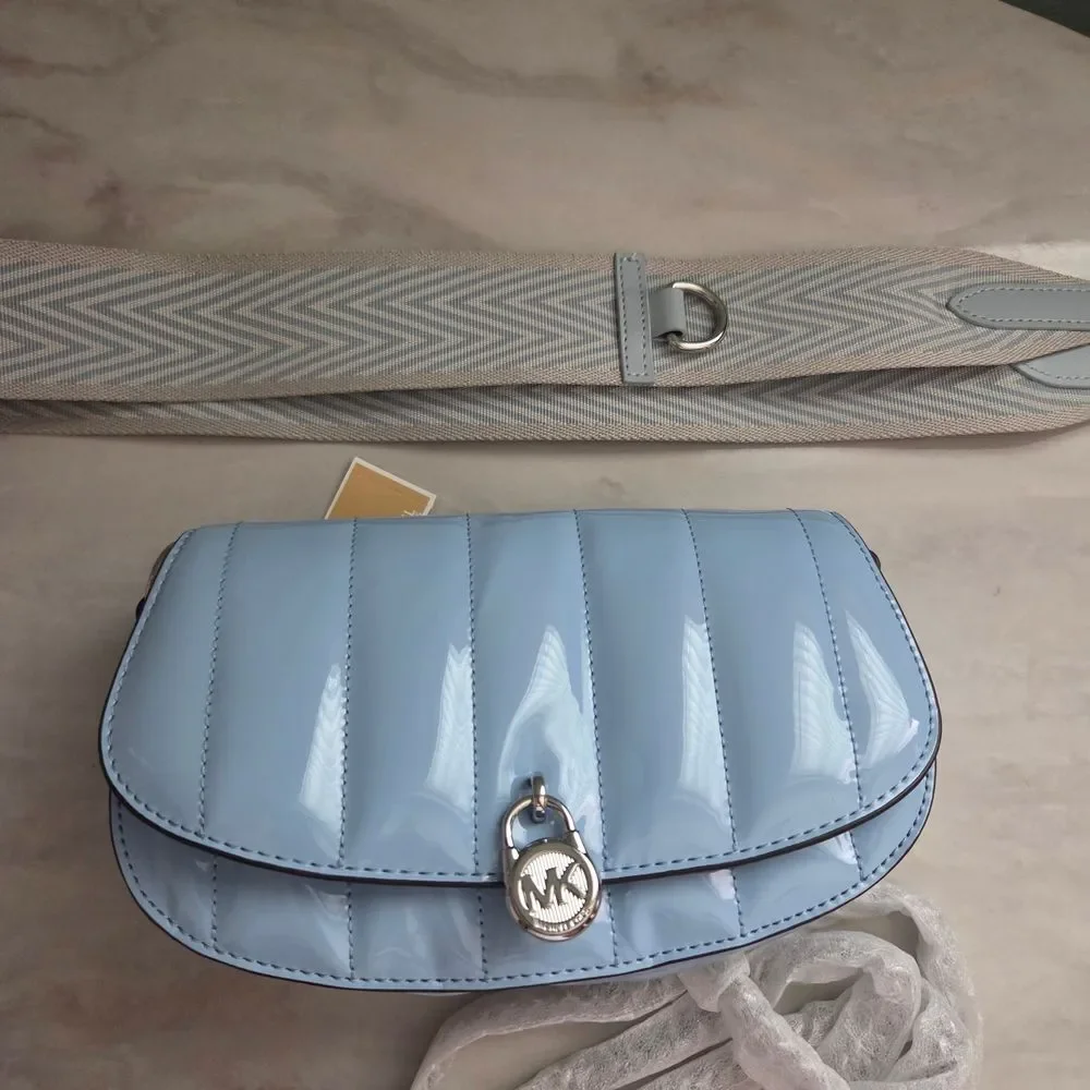 Michael Kors Blue Quilted Shoulder Bag - Picture 5 of 11
